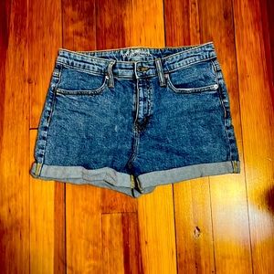Wild fable super high rise short. Size 8